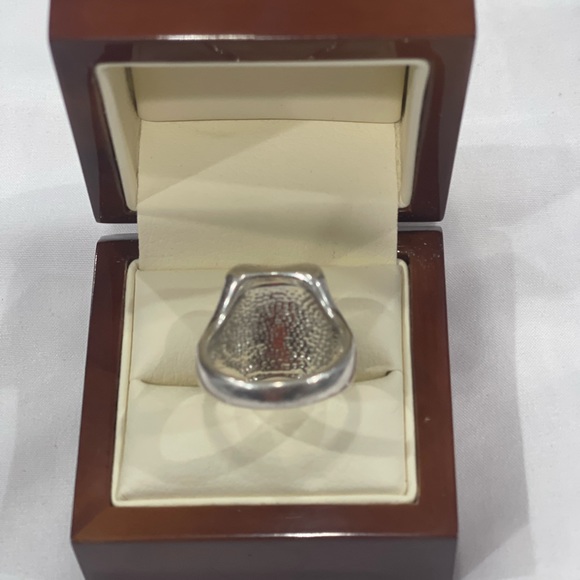 Sculpted Sterling silver rectangular ring - Picture 3 of 4